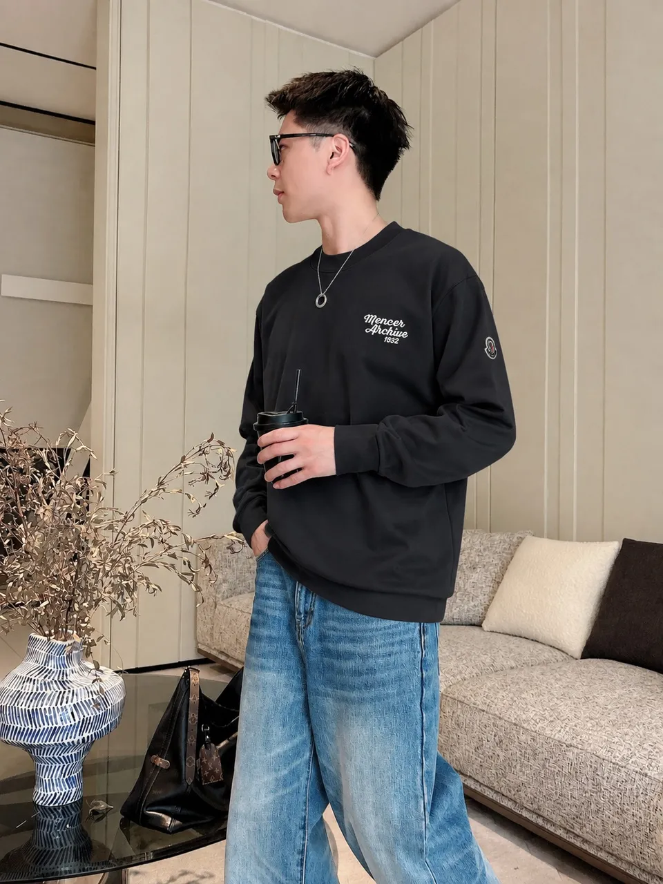 Moncle* logo 《 》 380 ， ， Same Style ， : Black White Coffee Brown Size：S（90-130 ） M（125-150 ） L（135-165 ） XL（160-190 ） XXL（185-220 ）